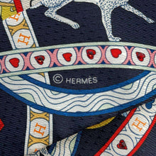 Load image into Gallery viewer, HERMES Twilly Bijoux Pique Queen of Hearts Dame de Coeur Black/Rouge/Gold Silk100% Bijoux
