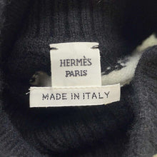 Load image into Gallery viewer, HERMES sweater mock neck morning walk Size 34 Black/White Cashmere100%
