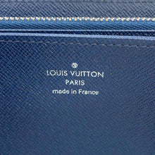 Load image into Gallery viewer, LOUIS VUITTON Zippy Wallet Andigo blue M60307 Epi Leather
