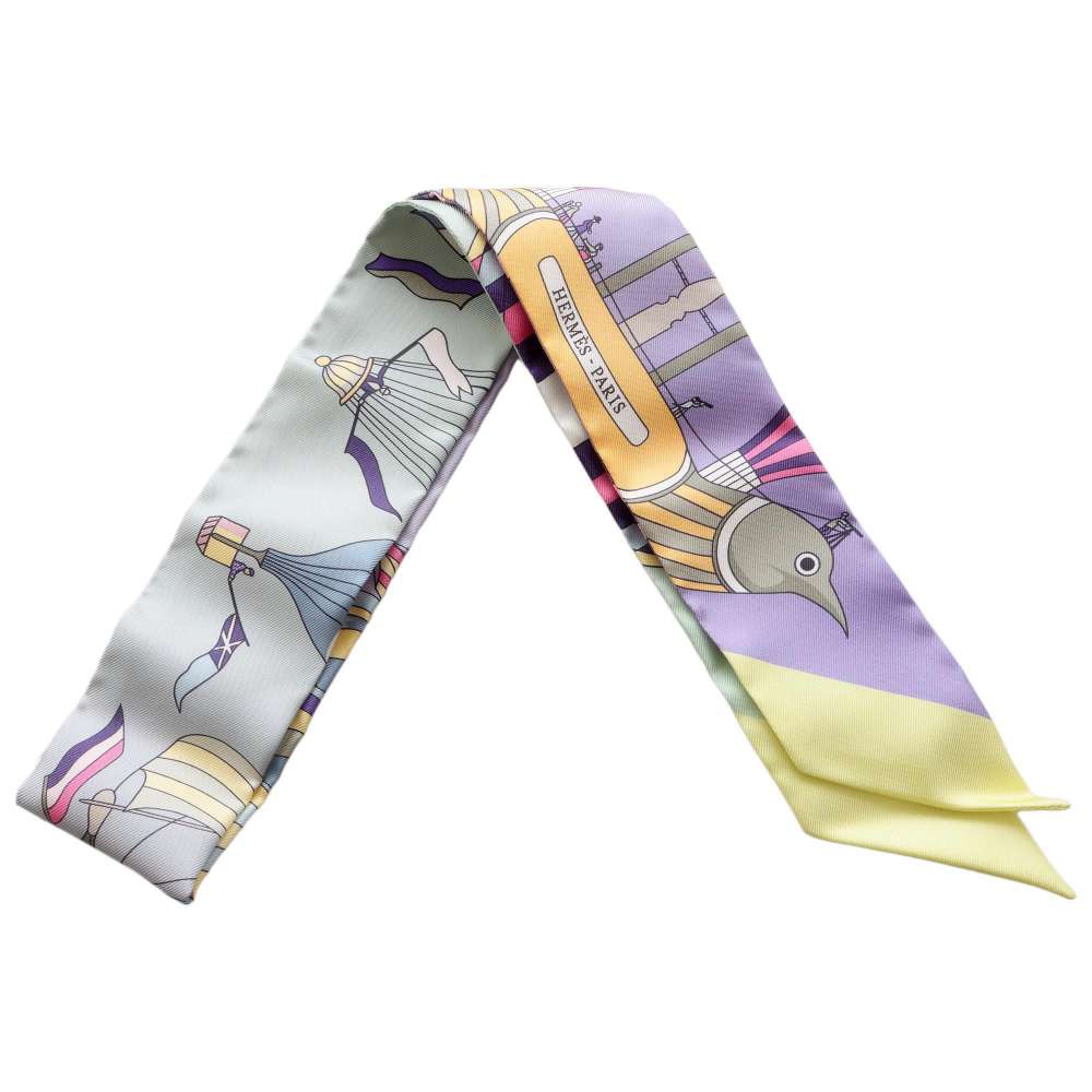 HERMES Twilly The madness of the sky Mauve /Jaune/Vert Silk100%