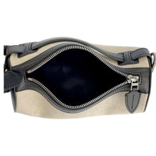 将图像加载到图库查看器中，BURBERRY Shoulder Bag Ivory/Black Canvas Leather
