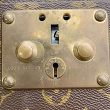 Load image into Gallery viewer, LOUIS VUITTON Boite Flacon Marron M21828 Monogram
