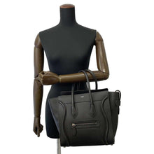 Load image into Gallery viewer, CELINE Luggage micro shopper Black 189793 Leather
